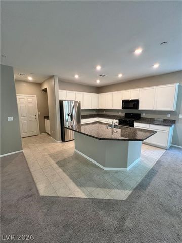 6071 Castle Gardens Avenue, Las Vegas, NV 89130