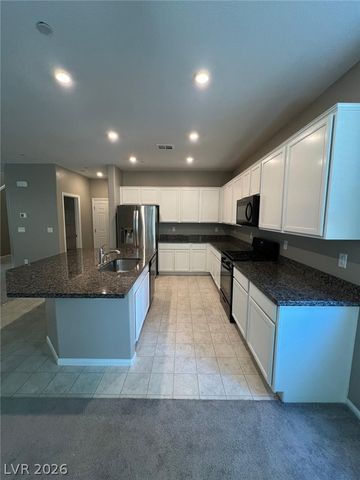 6071 Castle Gardens Avenue, Las Vegas, NV 89130