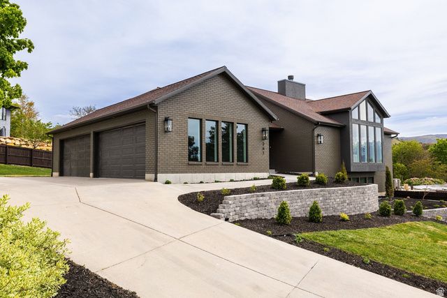 261 N SANDRUN RD, Salt Lake City, UT 84103