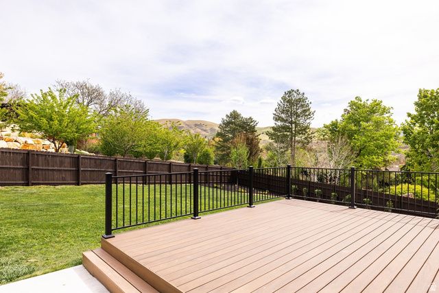 261 N SANDRUN RD, Salt Lake City, UT 84103