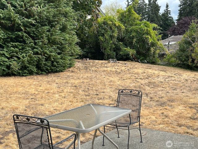 18629 64th Avenue W, Lynnwood, WA 98037