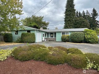 18629 64th Avenue W, Lynnwood, WA 98037