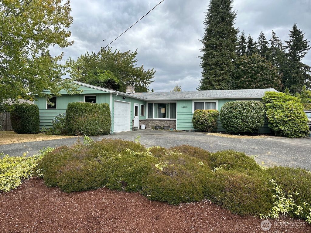 18629 64th Avenue W, Lynnwood, WA 98037