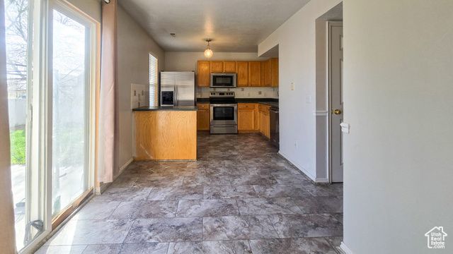 1397 W ARCHMORE DR, Springville, UT 84663