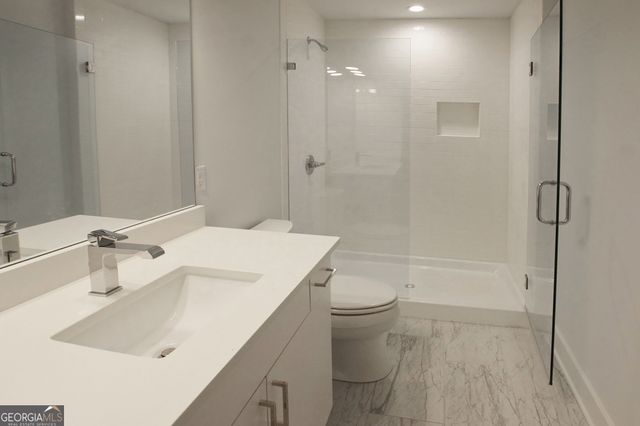 99 Peachtree Memorial Drive C2, Atlanta, GA 30309