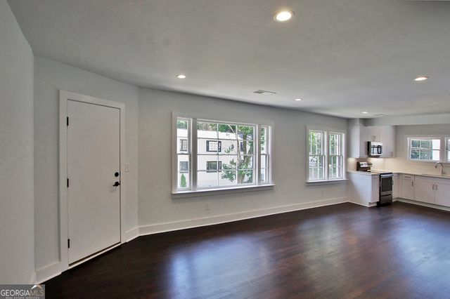 99 Peachtree Memorial Drive C2, Atlanta, GA 30309