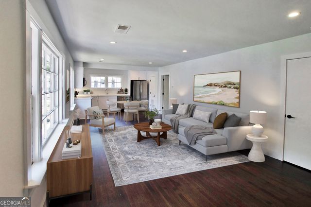 99 Peachtree Memorial Drive C2, Atlanta, GA 30309