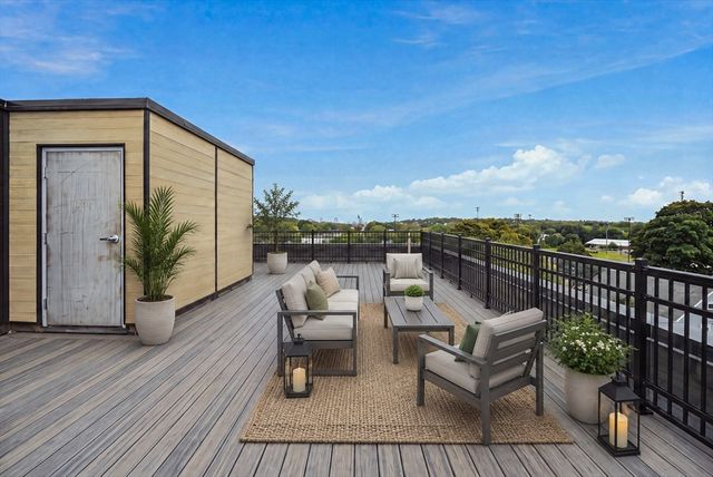 4164 Washington St 9, Boston, MA 02131