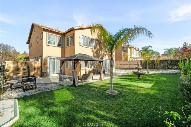 12 Plaza Avila, Lake Elsinore, CA 92532
