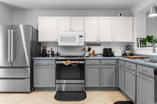 168 BOOKER PALM, San Antonio, TX 78239