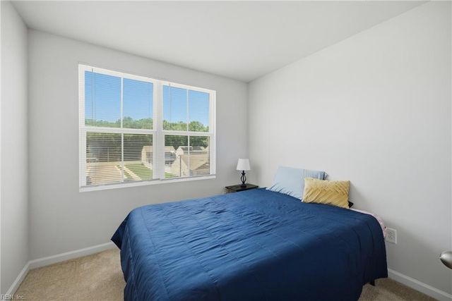 2048 Petersen WAY, Suffolk, VA 23434
