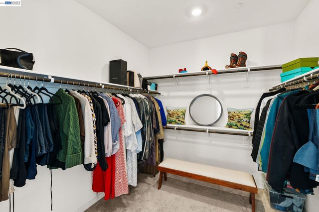 2517 Cyan Dr, Fairfield, CA 94533