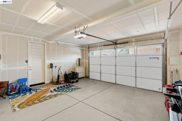 2517 Cyan Dr, Fairfield, CA 94533