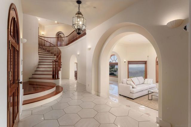 4029 Alta Loma Dr, Jamul, CA 91935