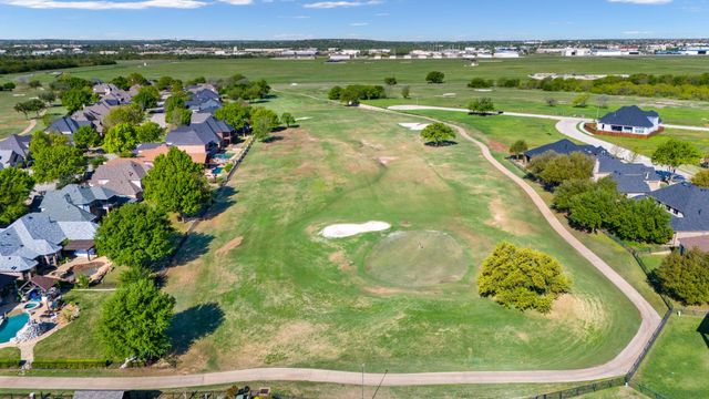 13788 Old Oaks Drive, Fort Worth, TX 76028