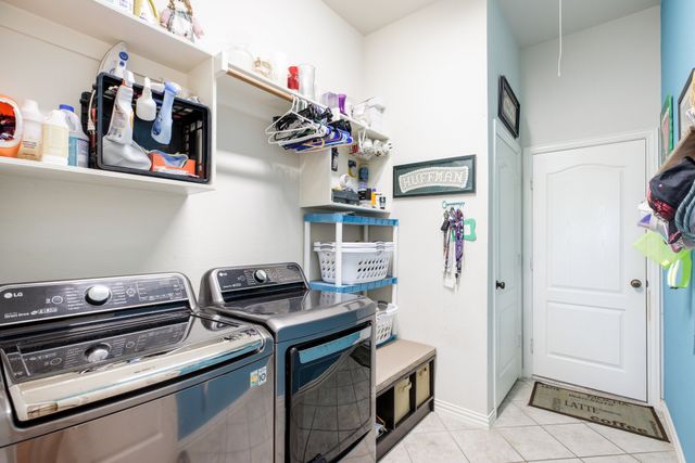 13788 Old Oaks Drive, Fort Worth, TX 76028