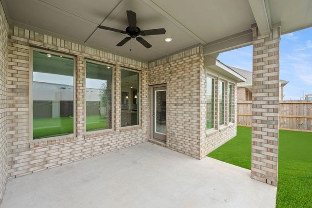 9158 Grand Jubilee Drive, Montgomery, TX 77316