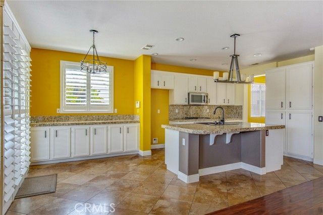 4293 SOTOGRANDE Circle, Corona, CA 92883