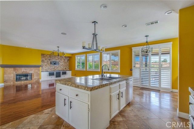 4293 SOTOGRANDE Circle, Corona, CA 92883