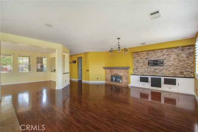 4293 SOTOGRANDE Circle, Corona, CA 92883