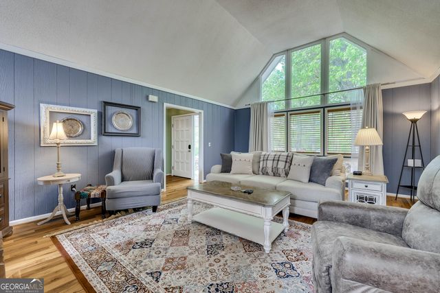 45 Daisy Lane, Barnwell, SC 29812