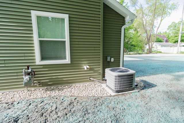 620 S Lansing Street, Pleasant, MI 48858