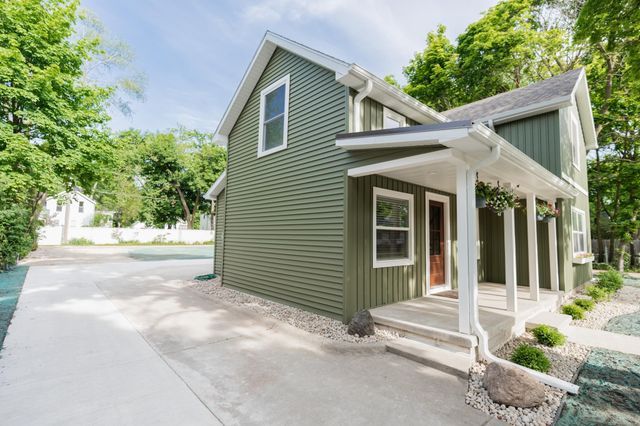620 S Lansing Street, Pleasant, MI 48858