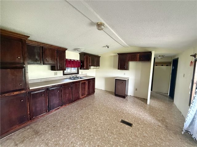 10972 Cowger Lane, Dardanelle, AR 72834