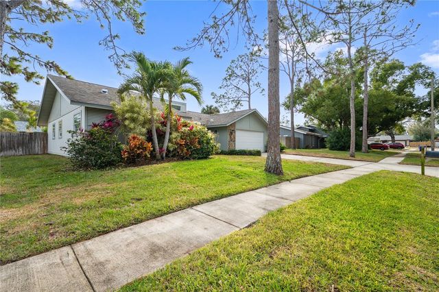 440 OXFORD ROAD, Palm Harbor, FL 34683