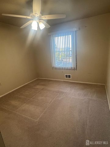 8 Begonia Court, Sayreville, NJ 08872