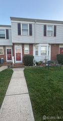 8 Begonia Court, Sayreville, NJ 08872