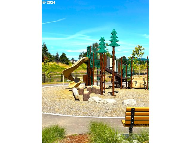 13435 Ne 87th St 160, Vancouver, WA 98682