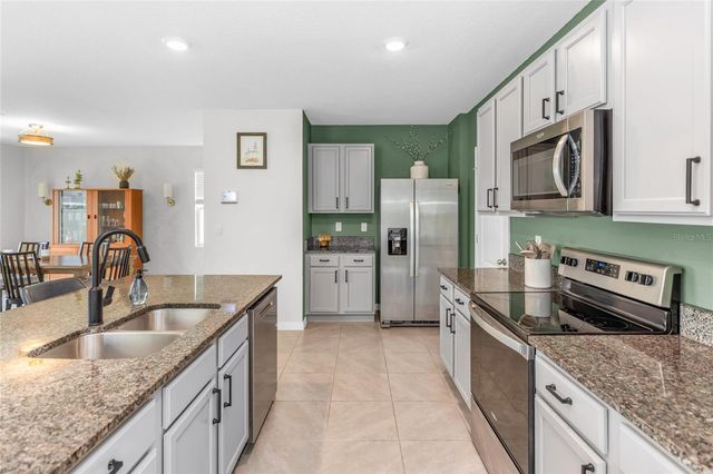 3758 SUNGROVE CIRCLE, Sanford, FL 32771