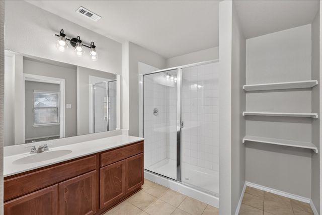 1049 Sewell Drive, Fate, TX 75189