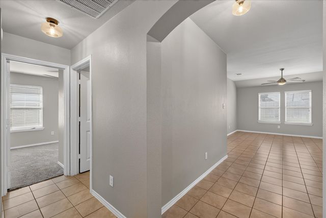 1049 Sewell Drive, Fate, TX 75189