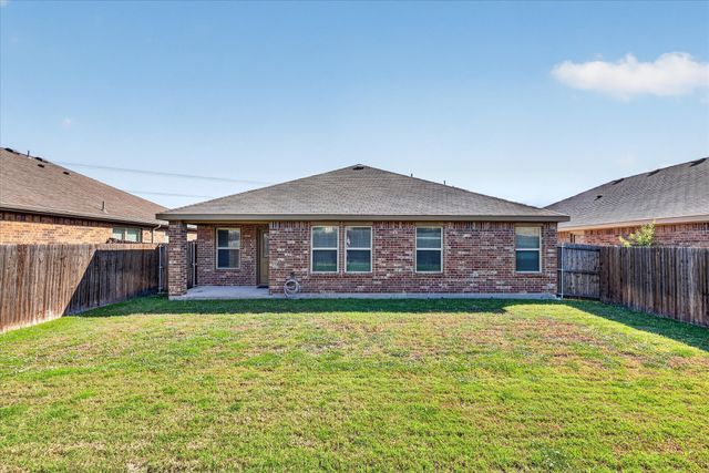 1049 Sewell Drive, Fate, TX 75189