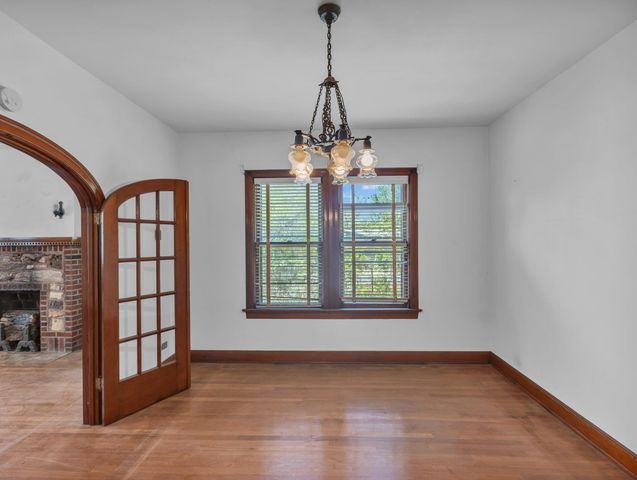 900 E 37th ST, Austin, TX 78705