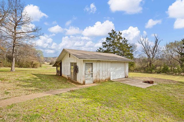 714 HWY 213, Hattieville, AR 72063
