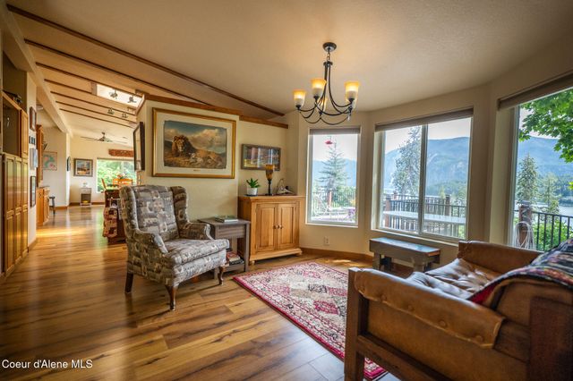 17532 E Bannock DR, Bayview, ID 83803