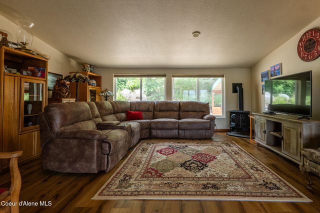 17532 E Bannock DR, Bayview, ID 83803