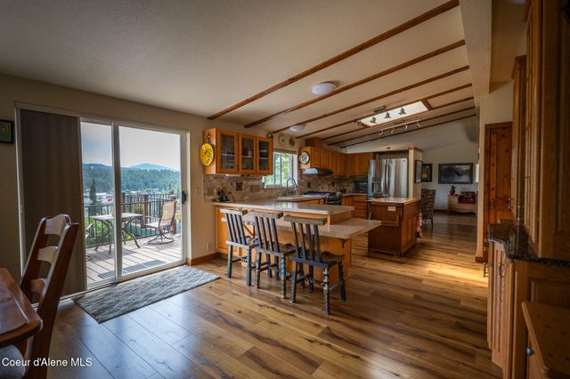 17532 E Bannock DR, Bayview, ID 83803