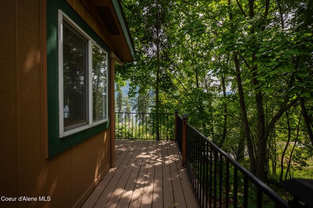 17532 E Bannock DR, Bayview, ID 83803