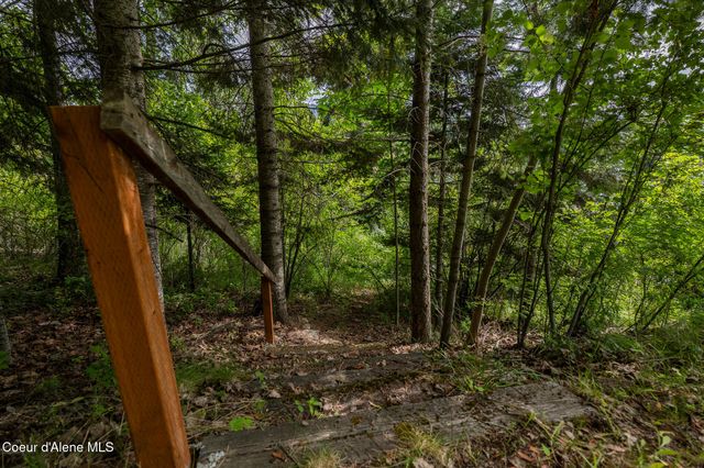 17532 E Bannock DR, Bayview, ID 83803