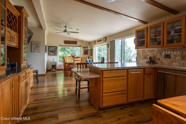 17532 E Bannock DR, Bayview, ID 83803