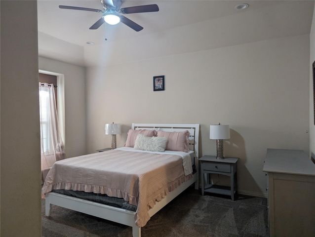 2715 Britton Avenue, Dallas, TX 75216