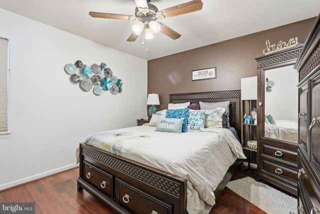 5513 WOODLAWN MANOR CT, Alexandria, VA 22309