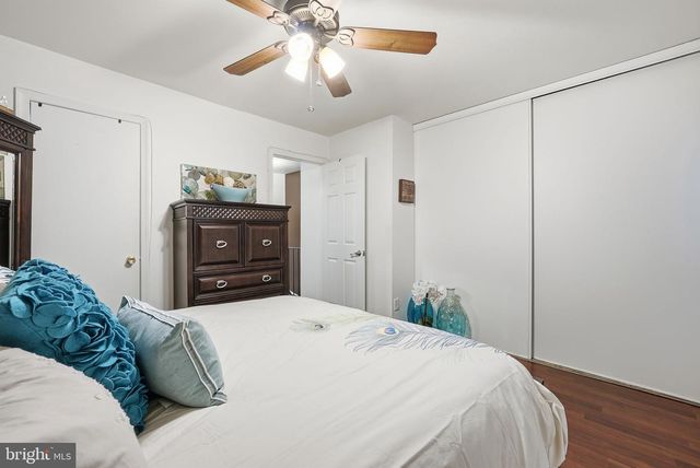 5513 WOODLAWN MANOR CT, Alexandria, VA 22309