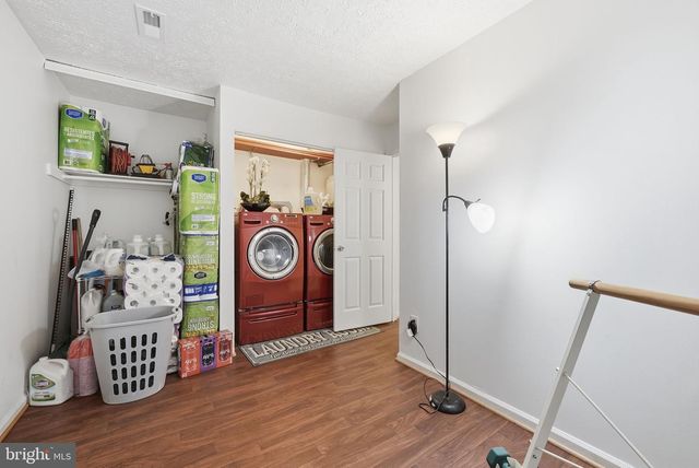 5513 WOODLAWN MANOR CT, Alexandria, VA 22309