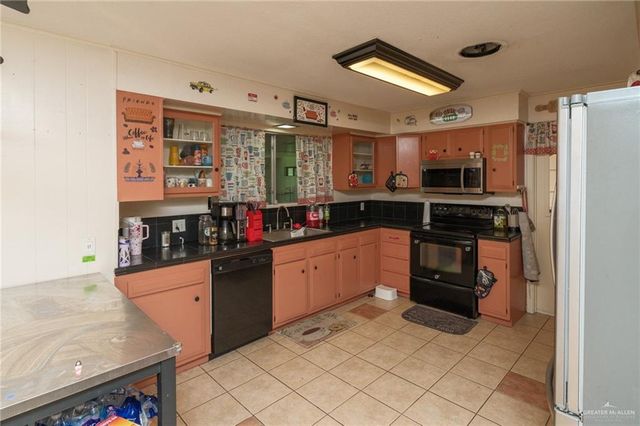 5109 Grande Circle, Harlingen, TX 78552