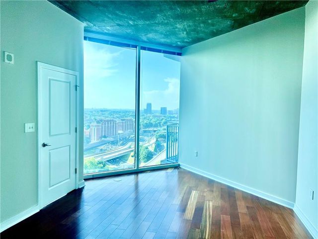 400 W Peachtree Street NW 1804, Atlanta, GA 30308